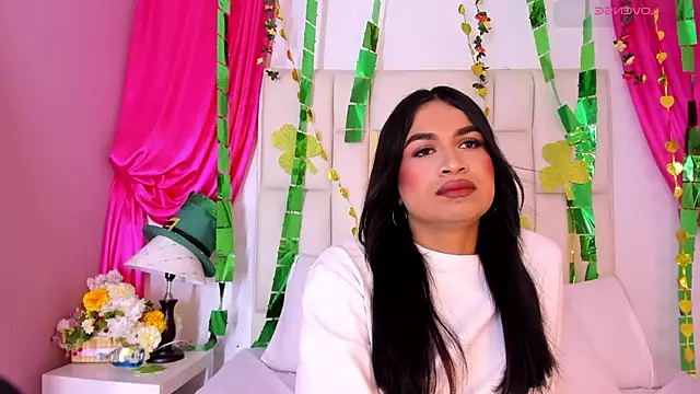 Silvanna-Casstro online show from 03/12/26, 11:47