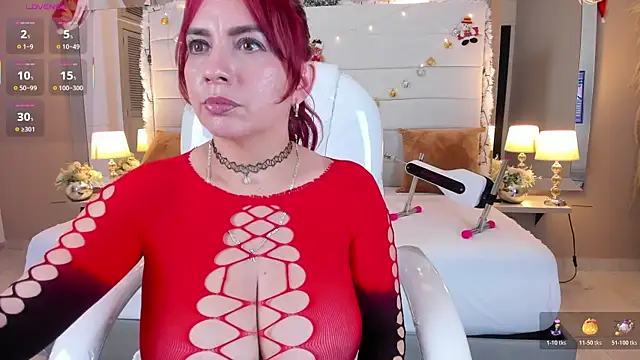 Snapshot of maturexxx_ chatting on 12/22/25, 07:03 maturexxx online show from 12/22/25, 07:03