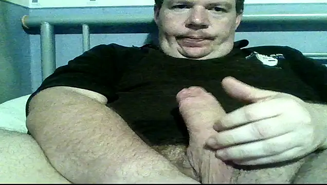 mrhardcock12 online show from 02/13/26, 03:23