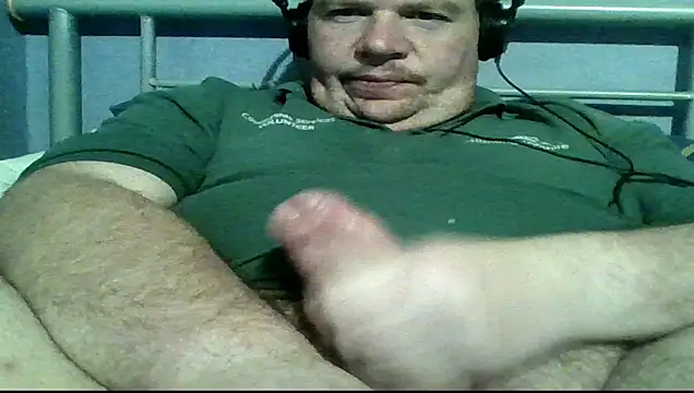 mrhardcock12 online show from 02/17/26, 09:45