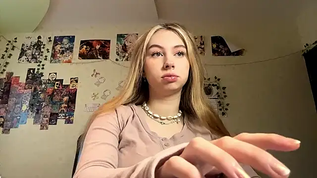 JanelBray online show from 12/19/25, 12:07