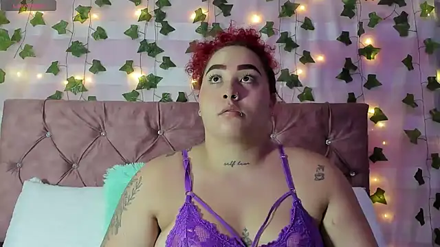 Ayla-marttinez online show from 04/12/26, 12:36