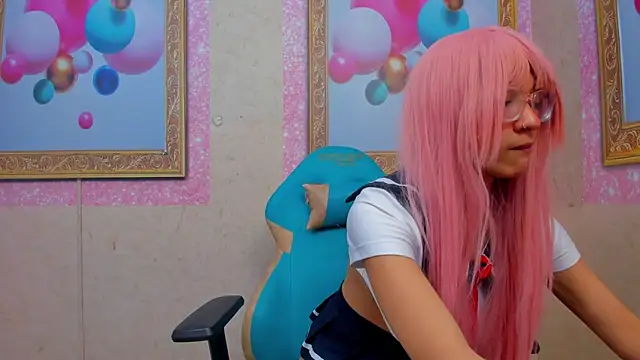 Snapshot of Jadde_Greyy_ chatting on 12/17/25, 02:27 Jadde Greyy online show from 12/17/25, 02:27