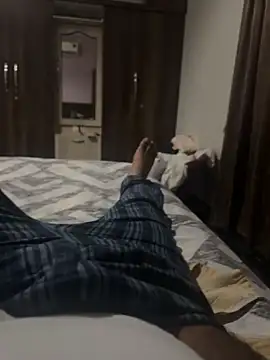 Night outcam online show from 02/12/26, 06:07