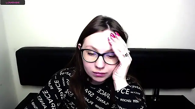 LiliaErmi online show from 03/27/26, 08:37