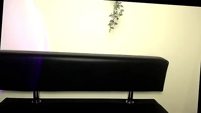 LiliaErmi online show from 04/14/26, 06:18