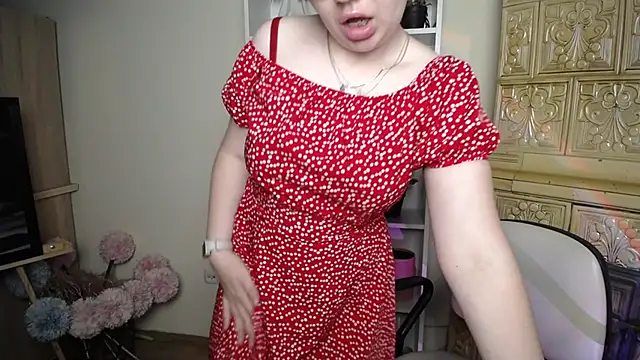 LiliaErmi online show from 06/22/26, 06:10