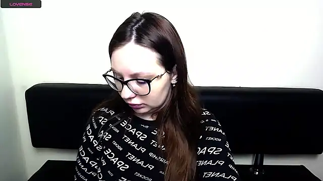 LiliaErmi online show from 03/27/26, 07:39