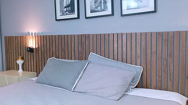 Snapshot of Mia_Bellefort chatting on 02/14/26, 08:31 Mia Bellefort online show from 02/14/26, 08:31