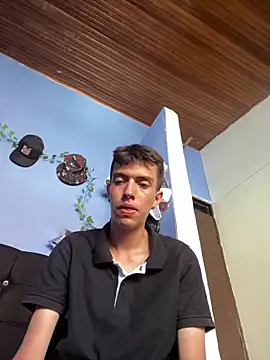 Juan Gomezz26 online show from 03/22/26, 08:21