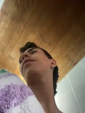 Juan Gomezz26 online show from 04/01/26, 09:01