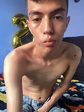 Juan Gomezz26 online show from 02/15/26, 09:25