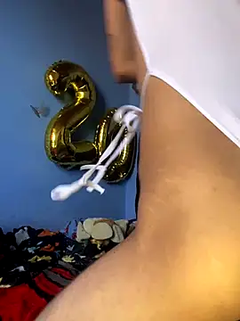 Juan Gomezz26 online show from 12/15/25, 08:58