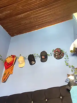 Juan Gomezz26 online show from 03/19/26, 08:20