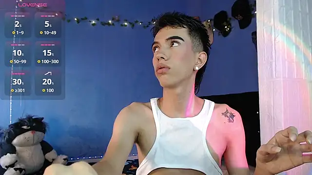 Juan Gomezz26 online show from 07/17/26, 09:56
