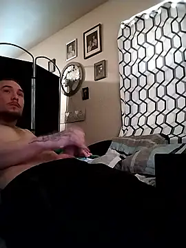 sexywhitedickxh online show from 01/12/26, 06:58