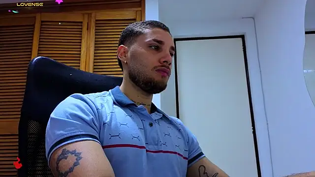 Snapshot of King_meruem chatting on 01/10/26, 01:06 King meruem online show from 01/10/26, 01:06