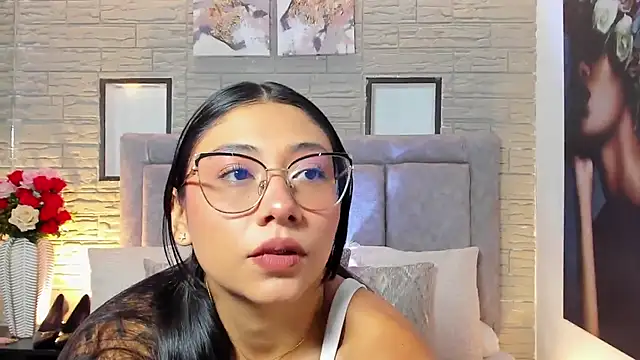 LanaRouse online show from 02/19/26, 09:56