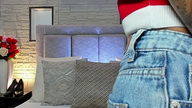 LanaRouse online show from 02/23/26, 11:05