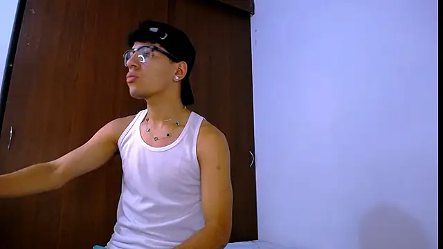 black men9 online show from 01/12/26, 05:25