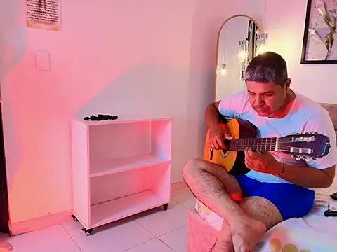 Snapshot of DanteYCeleste chatting on 12/16/25, 08:02 DanteYCeleste online show from 12/16/25, 08:02