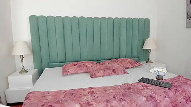 Scarlett  Noir online show from 03/26/26, 08:18