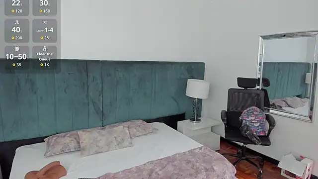 Scarlett  Noir online show from 04/08/26, 08:21