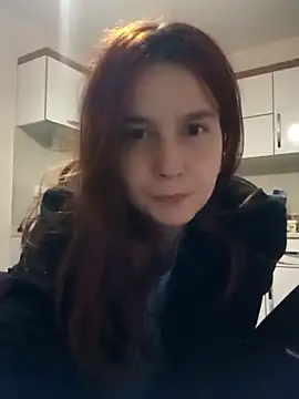 Atwsliiikizilll online show from 05/05/26, 06:11