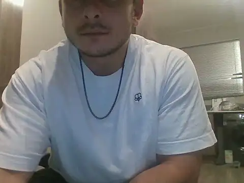 Marcelopret online show from 12/17/25, 03:11