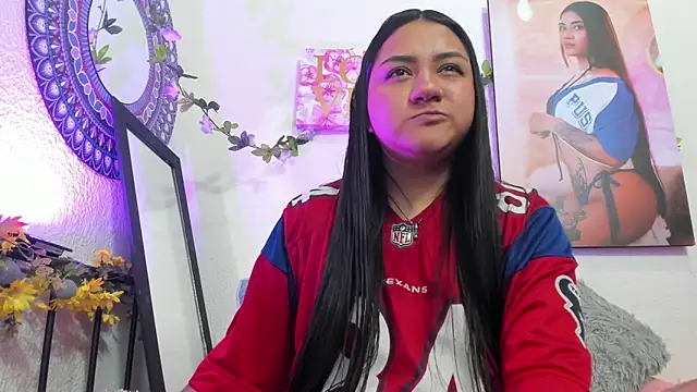 Hanna moore10 online show from 04/05/26, 09:10