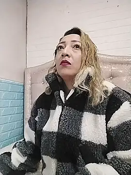 DanaMontana online show from 01/17/26, 02:53