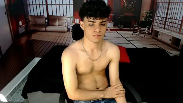 Snapshot of RyanConnerr chatting on 12/18/25, 11:41 RyanConnerr online show from 12/18/25, 11:41