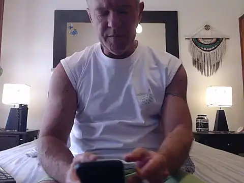 TommyLopez online show from 12/22/25, 03:45