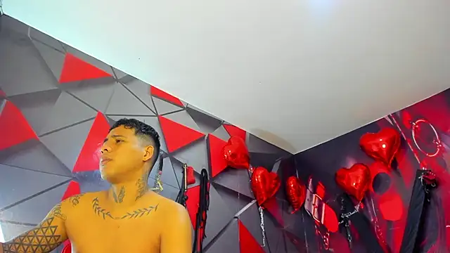 Hot Boys 69 online show from 02/15/26, 12:04