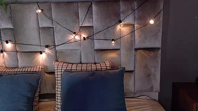 Miia Anderson online show from 03/25/26, 11:53