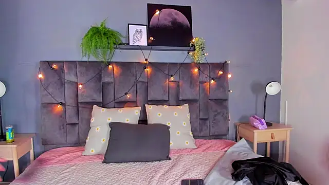 Miia Anderson online show from 01/09/26, 07:54