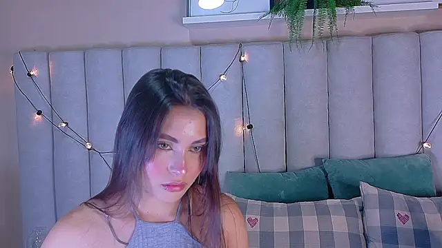 Miia Anderson online show from 04/01/26, 12:17