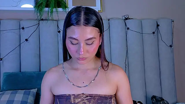 Miia Anderson online show from 03/14/26, 12:11