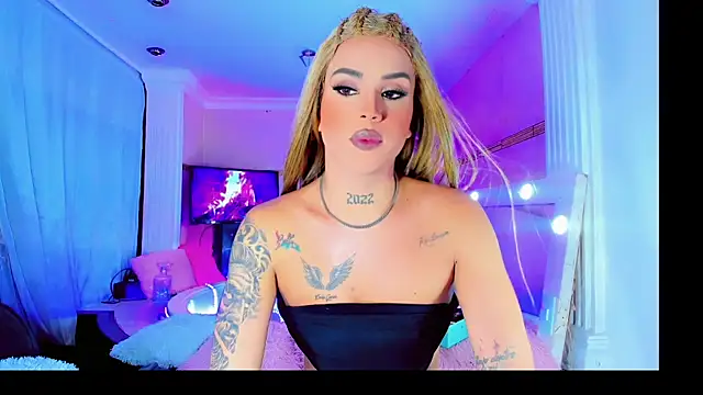 super hot girls online show from 12/20/25, 11:51