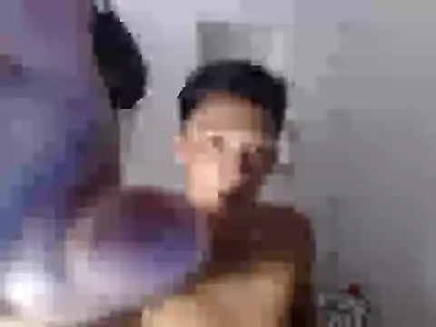 Snapshot of Massive_hunk chatting on 01/14/26, 09:24 Massive hunk online show from 01/14/26, 09:24