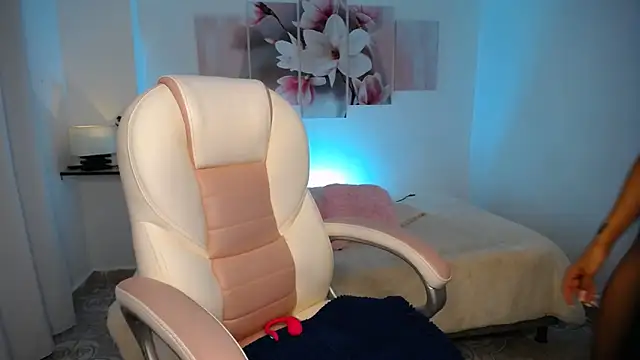 aylin ross  online show from 04/06/26, 03:13