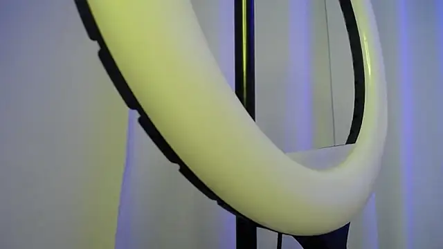 aylin ross  online show from 03/19/26, 04:45