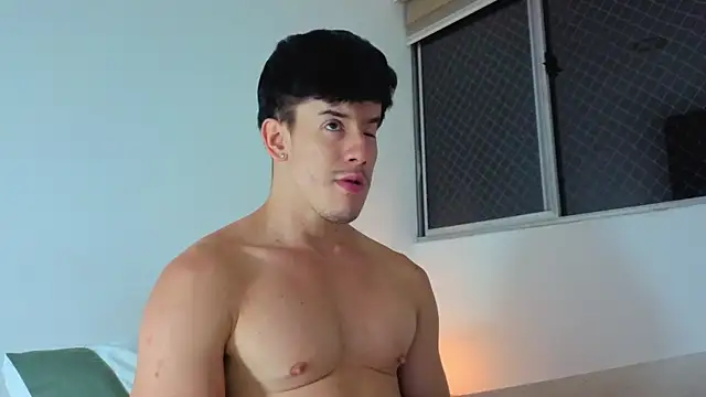 maxxcooper1 online show from 01/08/26, 05:13