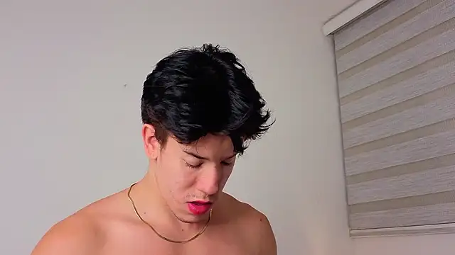 maxxcooper1 online show from 02/03/26, 04:10