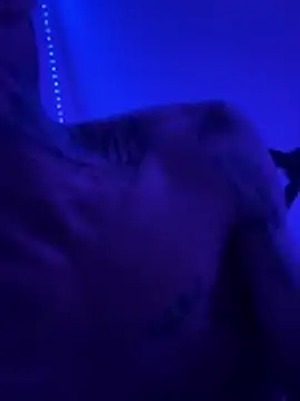 faces818 online show from 04/25/26, 02:14