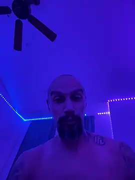 faces818 online show from 04/21/26, 05:47