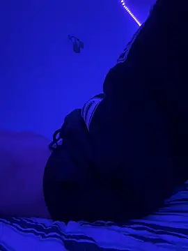 faces818 online show from 04/14/26, 02:27