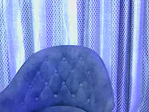 hey-pinky online show from 01/10/26, 04:41