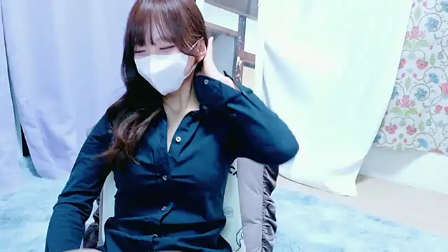 Snapshot of Yura_yura_ch chatting on 06/02/26, 12:16 Yura yura ch online show from 06/02/26, 12:16