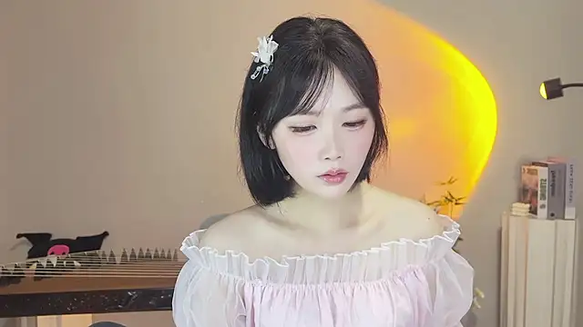 Pinkgirl520 online show from 05/07/26, 03:00